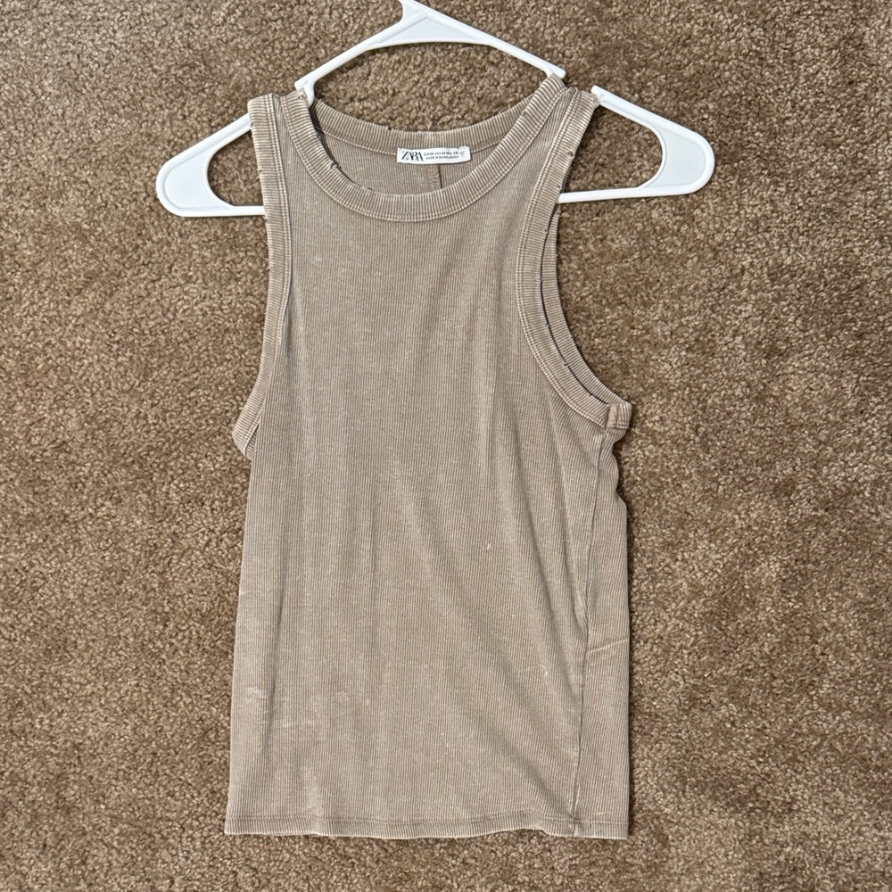 Zara Women's Beige Sleeveless Tank Top